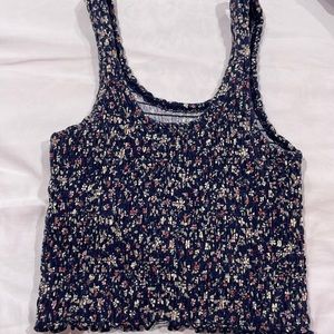 Floral Holister top